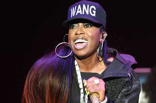 Missy Elliot dated both boyfriends and girlfriends in the past but she is currently single.