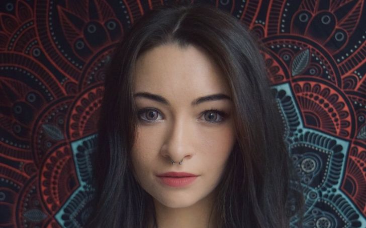 Jodelle Ferland was in a dating relationship with Booboo Stalwart but she broke up with him after she found out his extra-love relationship. Know more about Jodelle Ferland's net worth, career, dating, boyfriend, age, and much more in this wiki-bio.