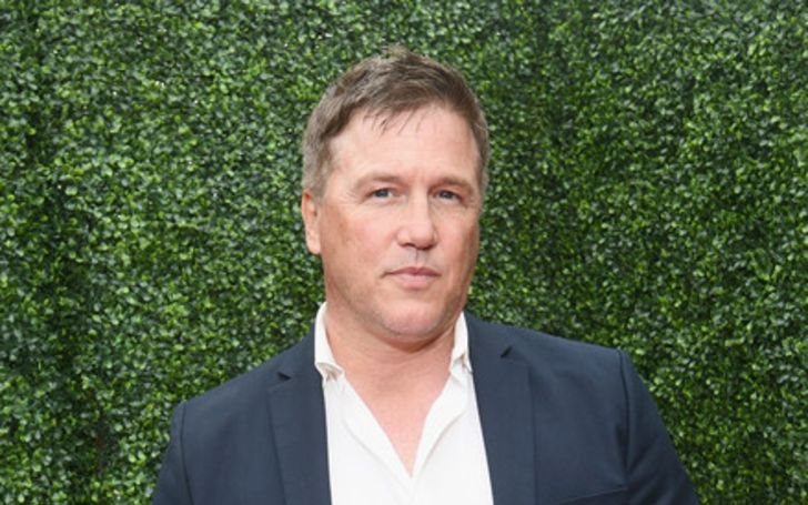 lochlyn munro is a married man and husband of Sharon Munro
