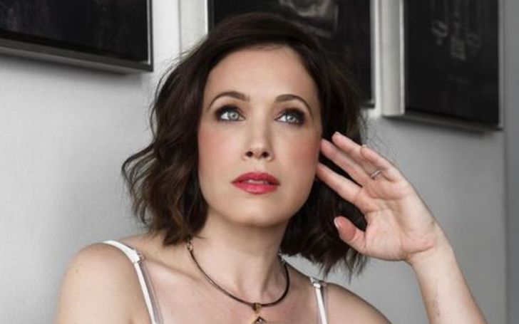 American actress, Marla Sokoloff holds a net worth of $500,000 as of 2019.