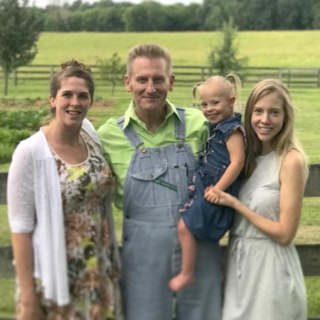 Tamara Gilmer with Rory Feek and their Children